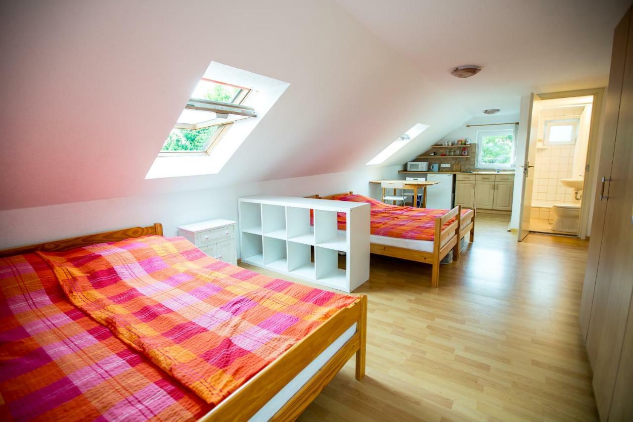 Schieszl Apartments Zamardi 2 Екстер'єр фото